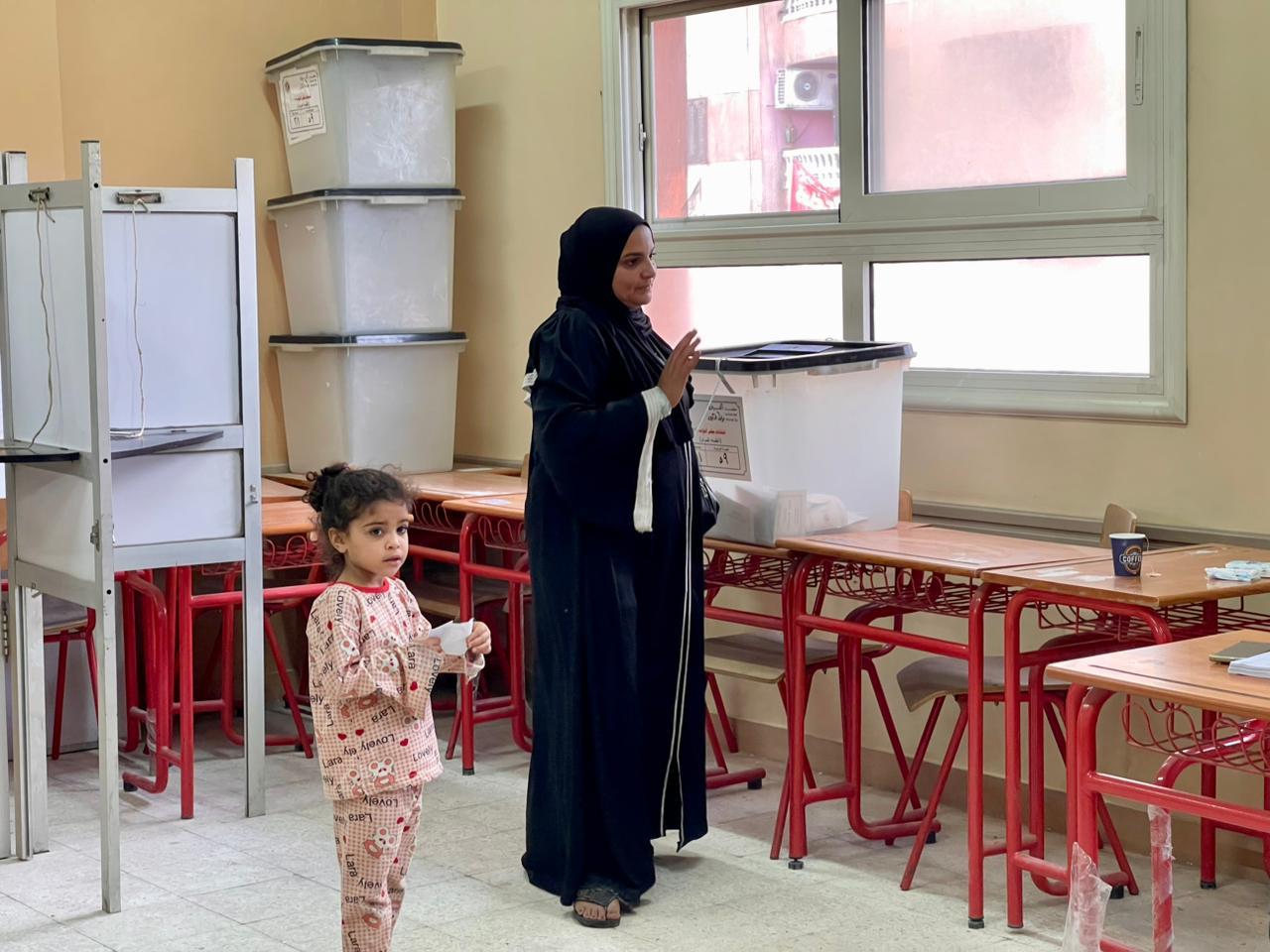 لليوم الثاني.. إقبال كبير على لجان بولاق الدكرور في إعادة انتخابات النواب