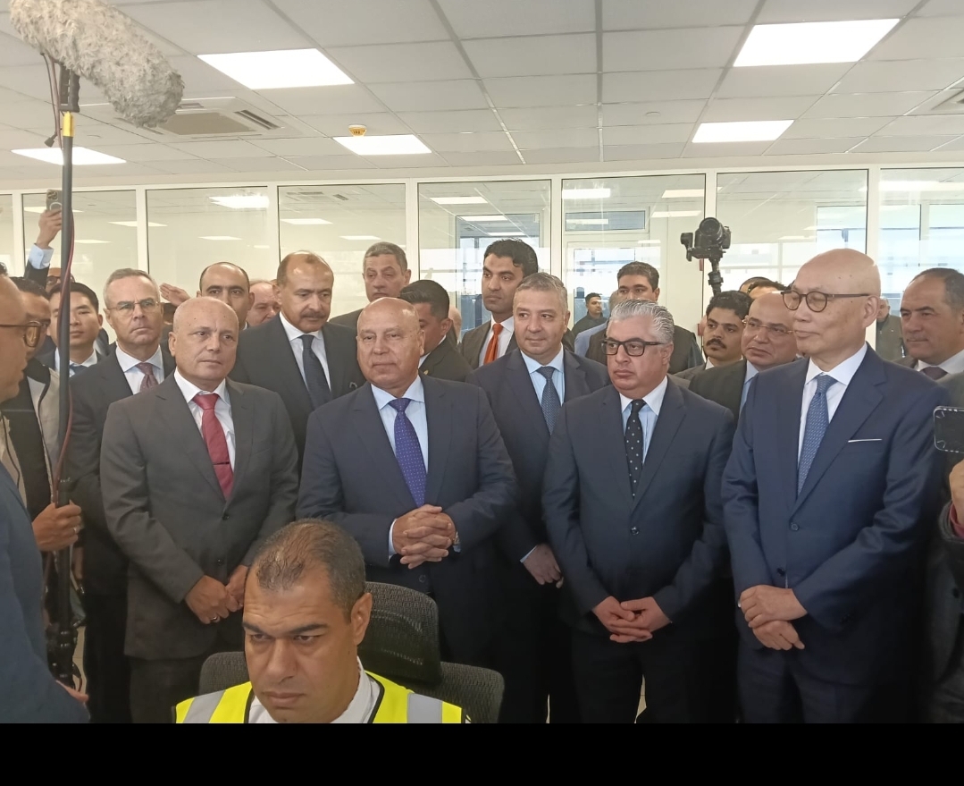 ميناء العين السخنة يدخل موسوعة جينيس صور