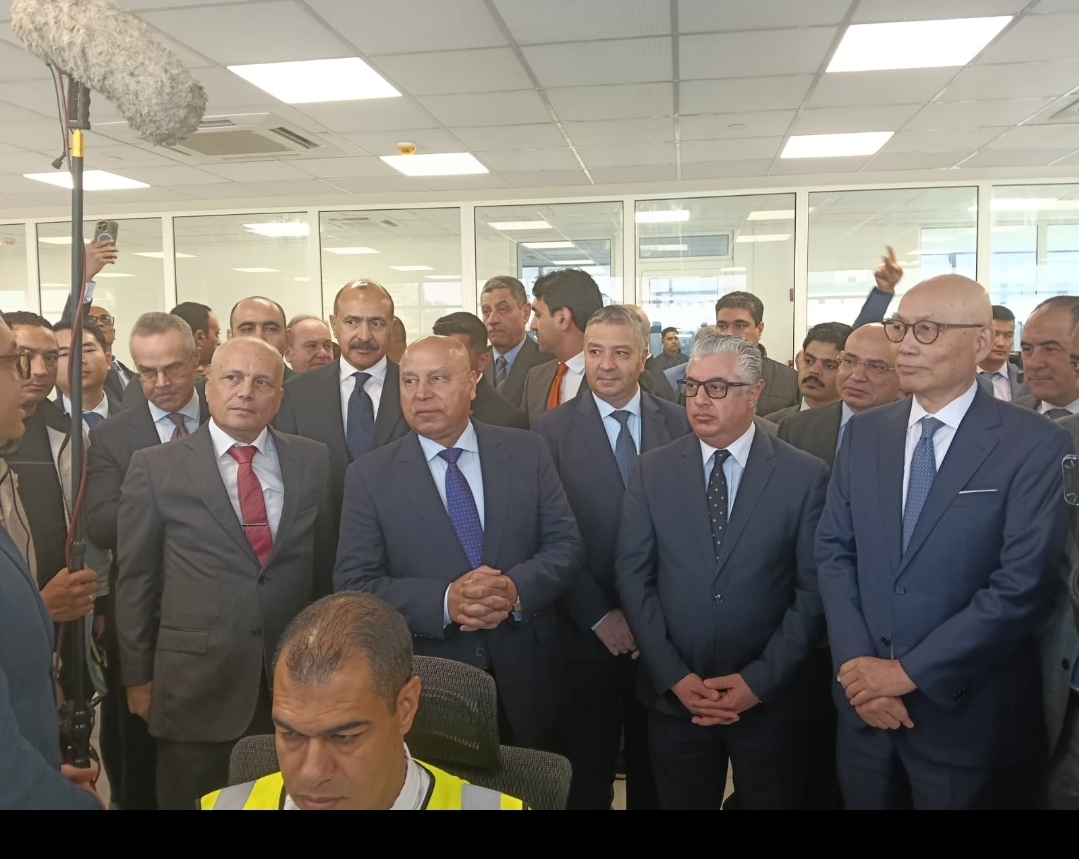 ميناء العين السخنة يدخل موسوعة جينيس صور