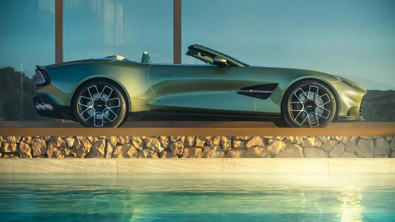 aston-martin-vanquis_638_032510.jpg
