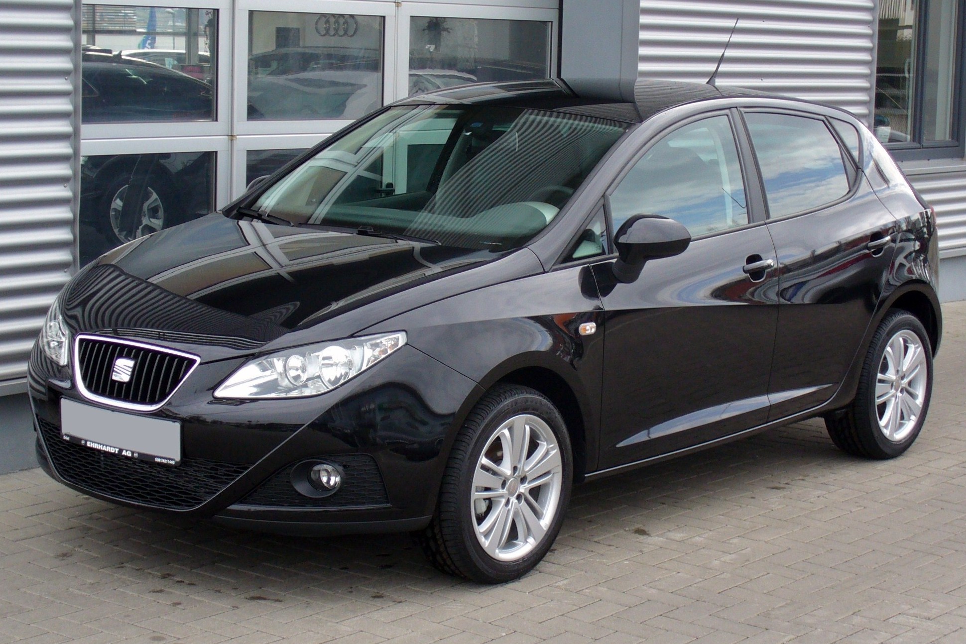 Seat_Ibiza_6J_1.4_Go_638_043606.jpg