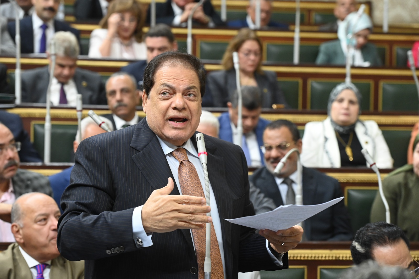 %D8%B9%D9%8A%D9%8A%D9%8A%D9%862_600_0115