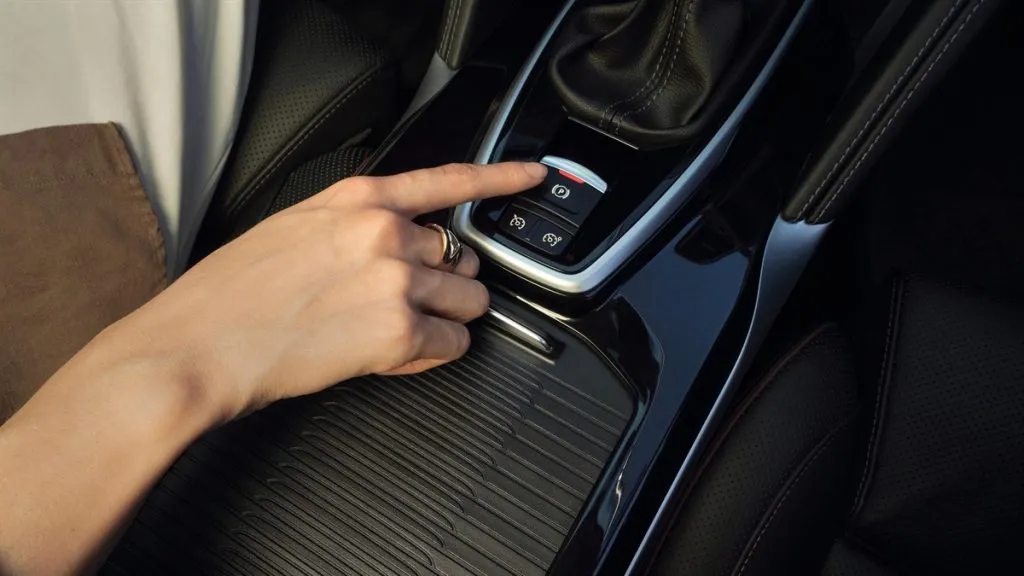 renault-koleos-equip_638_053718.jpg