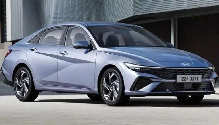 140-190542-hyundai-e_638_072724.jpg