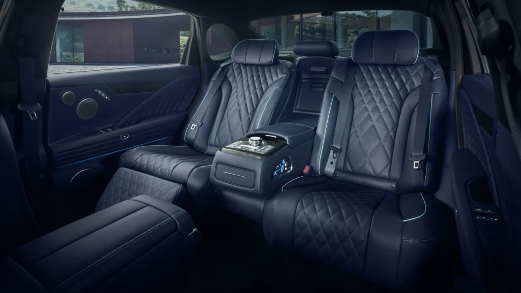 Genesis-G80-interior_638_043208.jpg