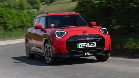 59-mini-aceman-jcw-e_622_071007.jpg