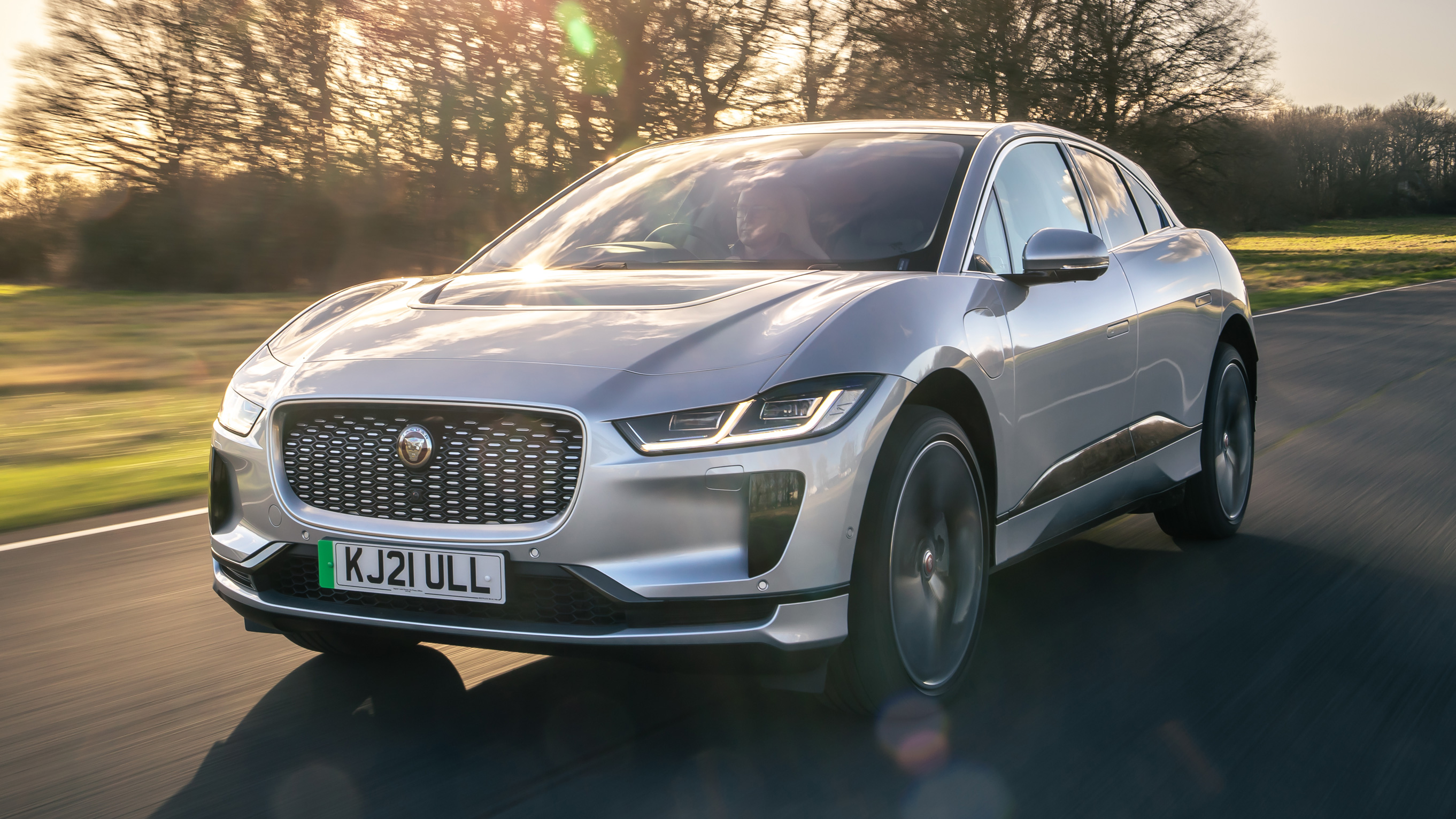 1-Jaguar-I-Pace_638_071825.jpg