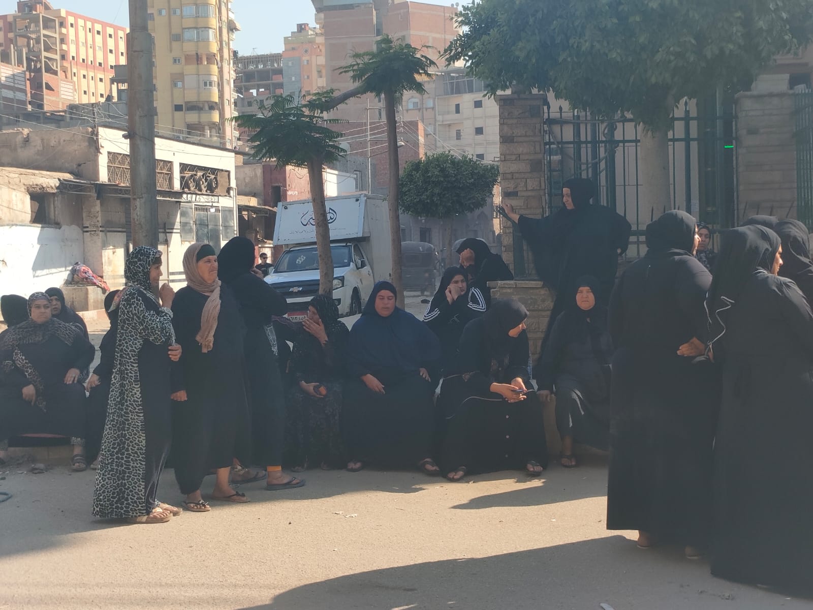 تحقيق عاجل في وفاة شاب علي يد طبيب عقب إجرائه عملية بعيادة خاصة بالمحلة