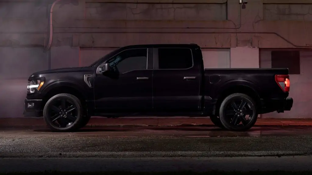 2025fordf-150sxtlobo_638_044225.jpg