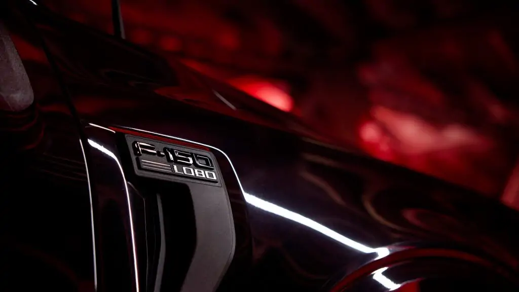 2025fordf-150sxtlobo_638_044231.jpg