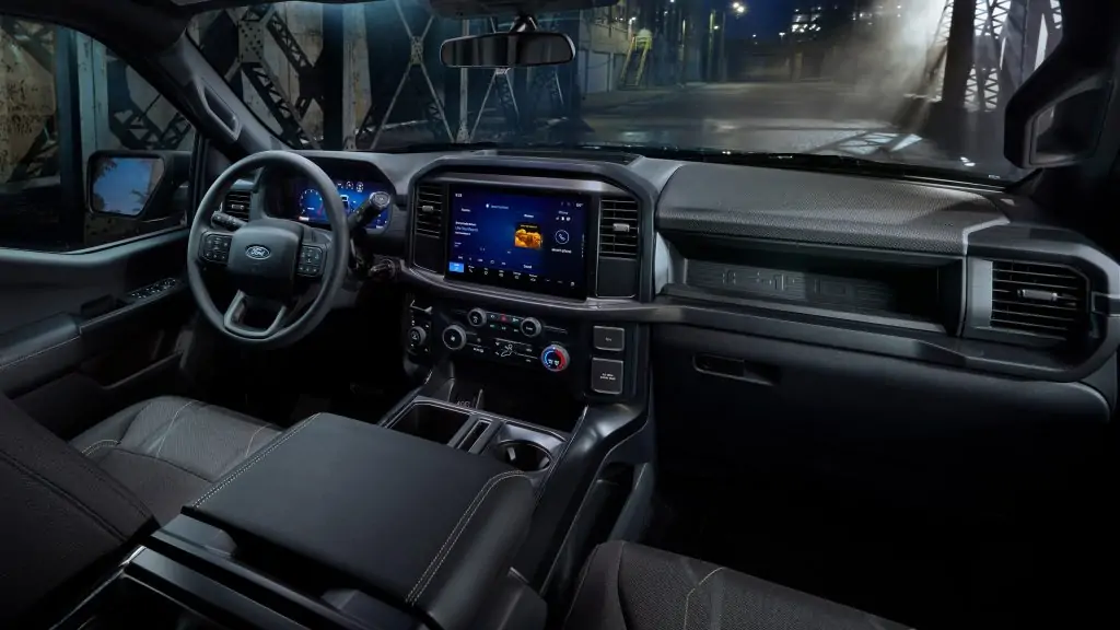 2025fordf-150sxtlobo_638_044251.jpg