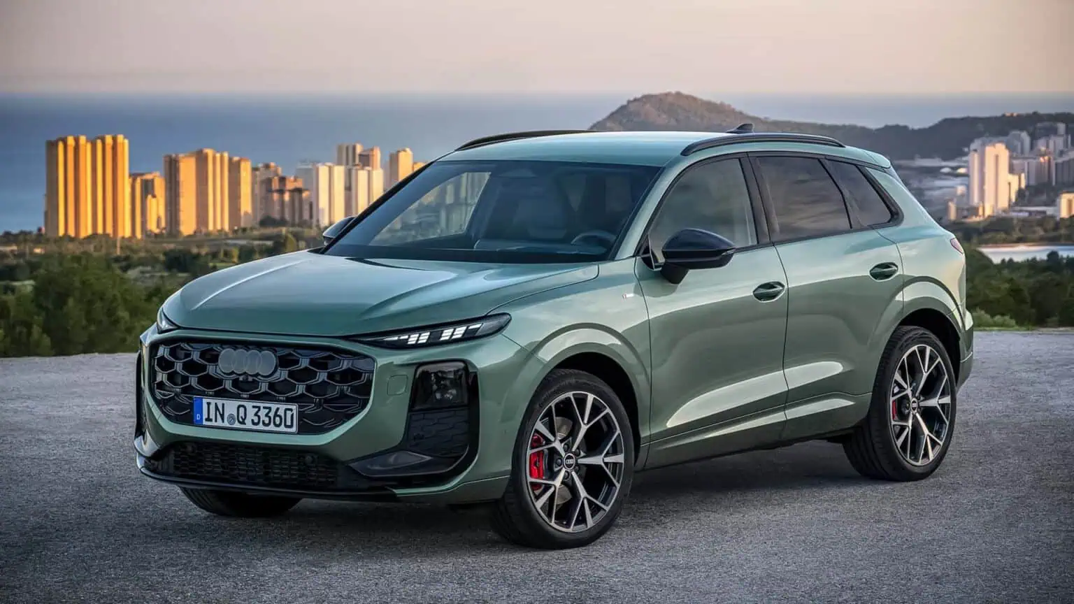 audi-q3-2026-1-1536x_638_072617.jpg