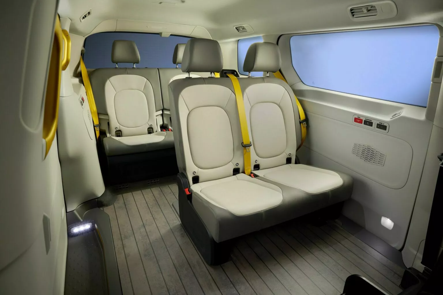 VW-ID.-Buzz-AD-618-4_798_080915.jpg