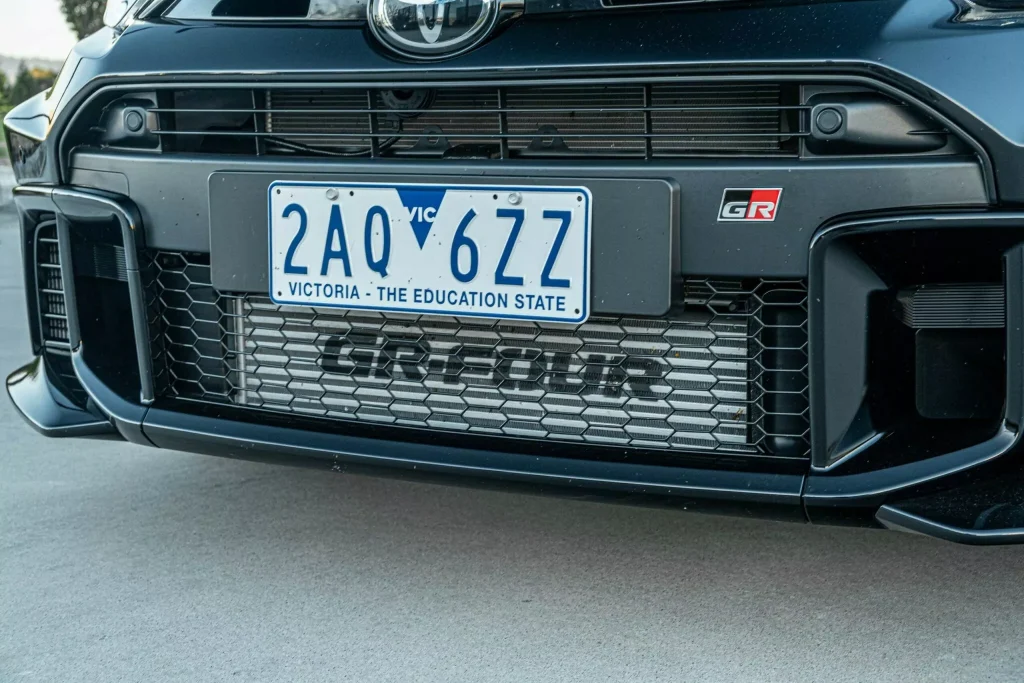 2025-Toyota-GR-Yaris_638_063401.jpg