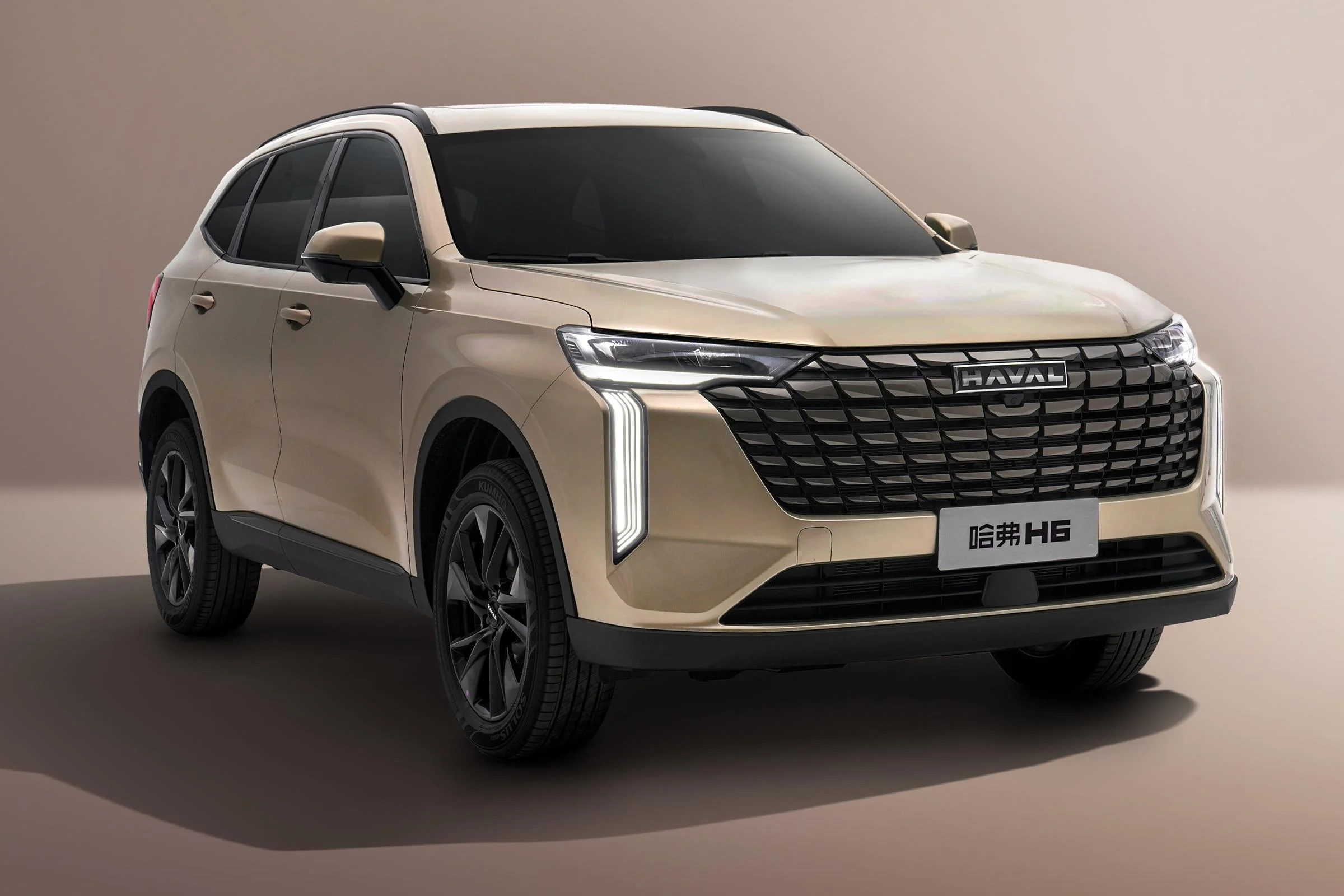 gwm-haval-h6-7_638_074622.jpg