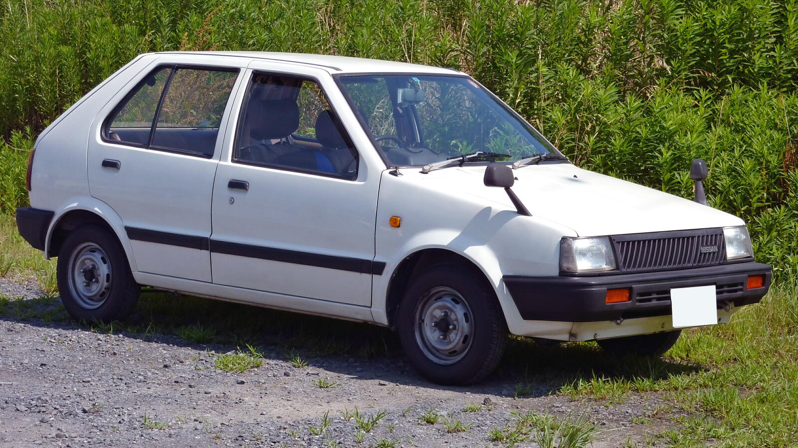 1st_Nissan_March_638_110643.jpg