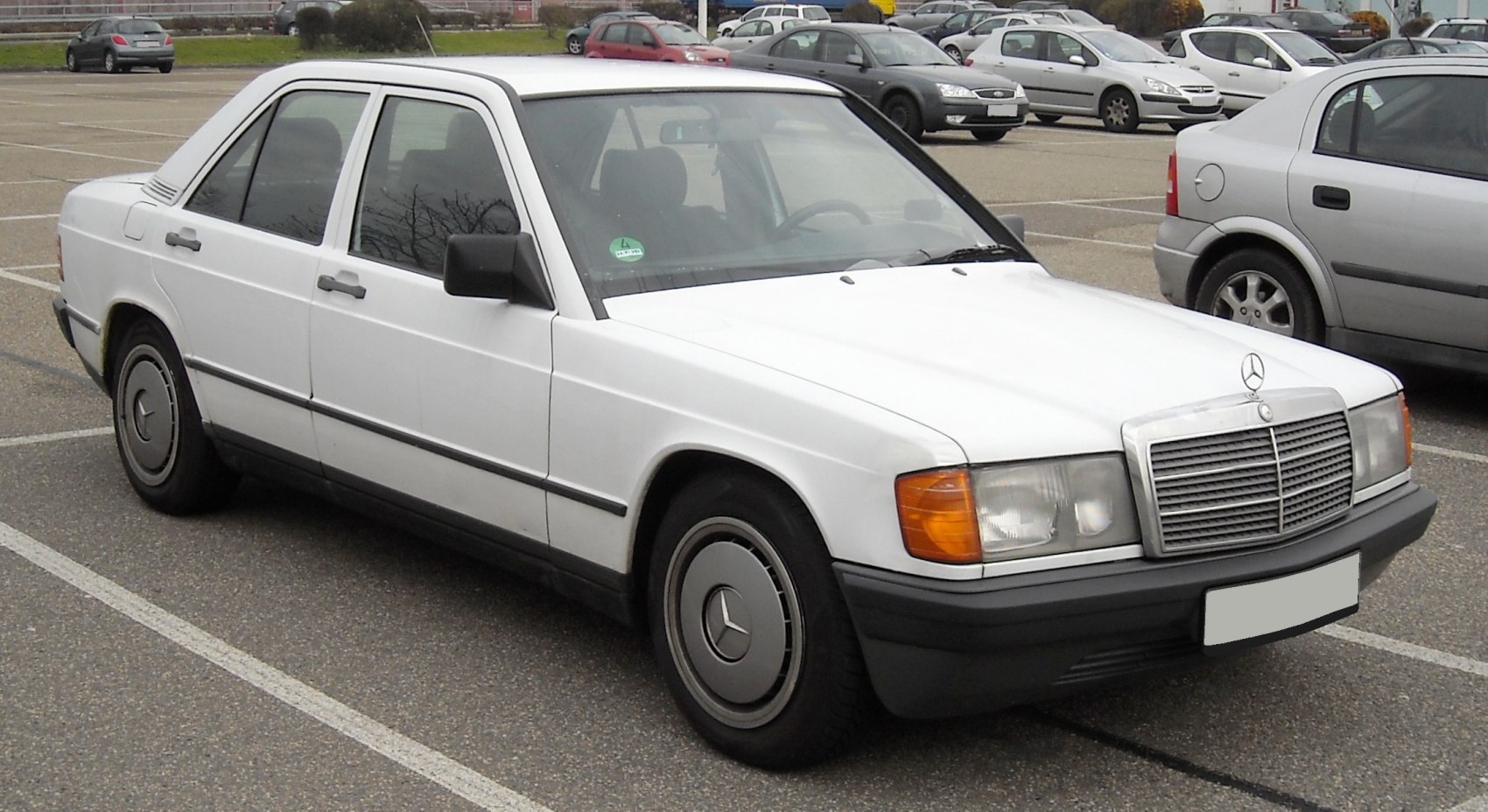 mercedes-benz-190-w2_638_032142.jpg