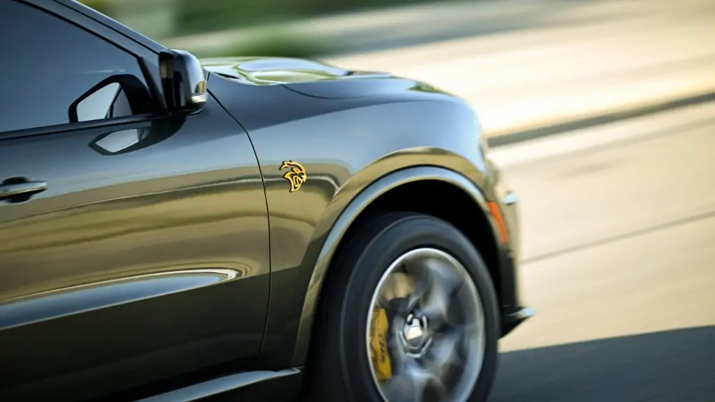 2026-dodge-durango-s_638_031746.jpg