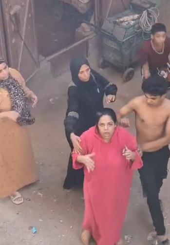 أنا ما بيهمنيش الحكومة.. أمن القاهرة يلقي القبض على سيدة المرج وجارتها