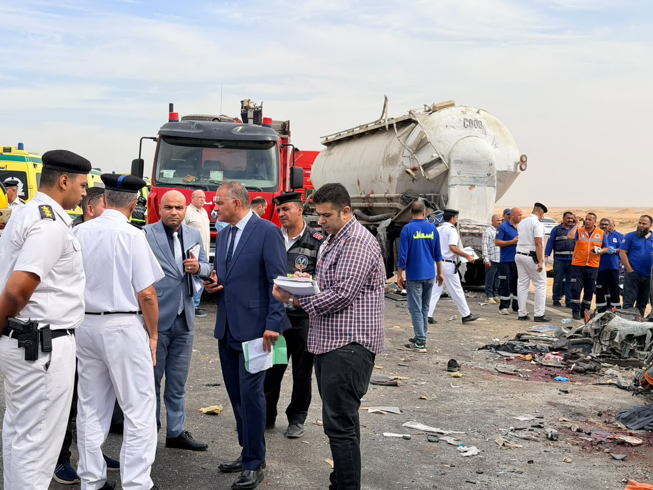 الصور الأولى لحادث طريق القاهرة أسيوط الغربي