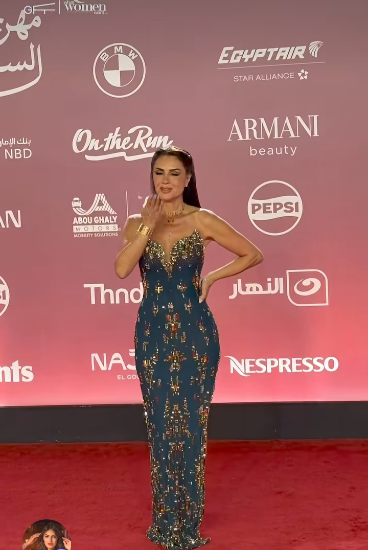 نجلاء بدر