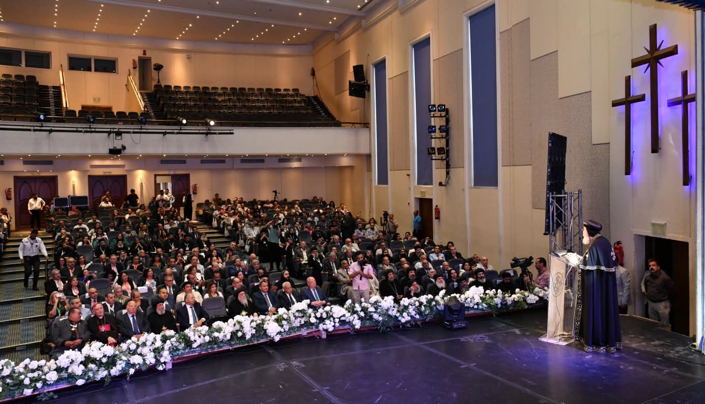 حضور افتتاح مؤتمر معهد الدراسات القبطية
