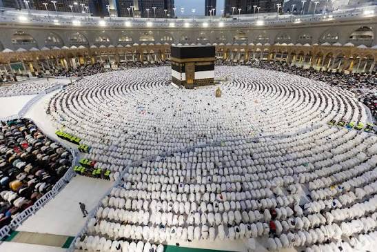 الحج السياحي