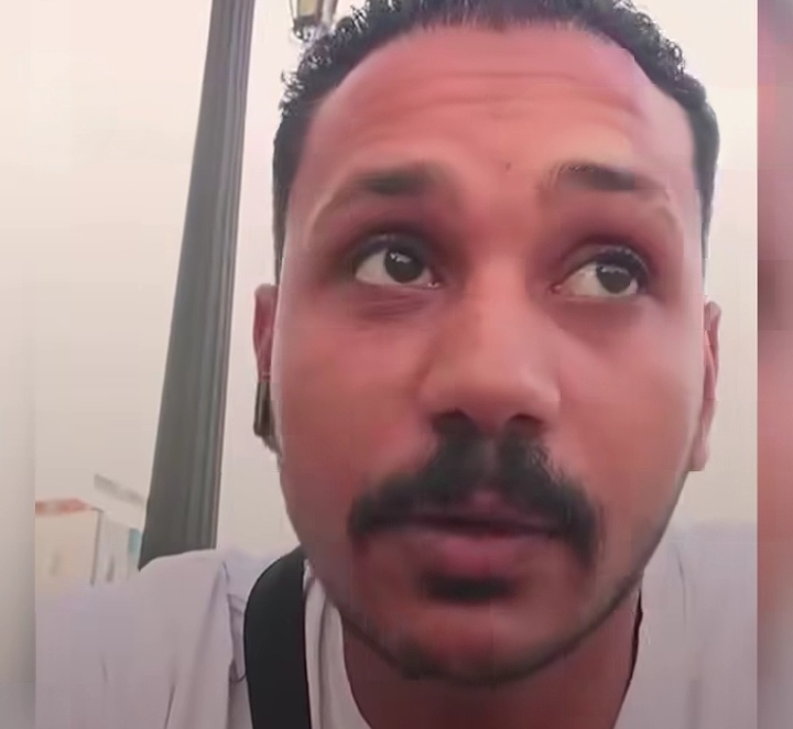 عامل الدليفري