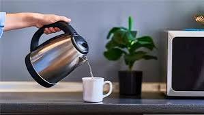 أخطاء تجنبيها عند استخدام الغلاية الكهربائية