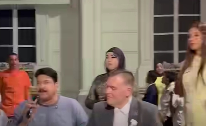 الشاب الألماني أثناء عقد القران