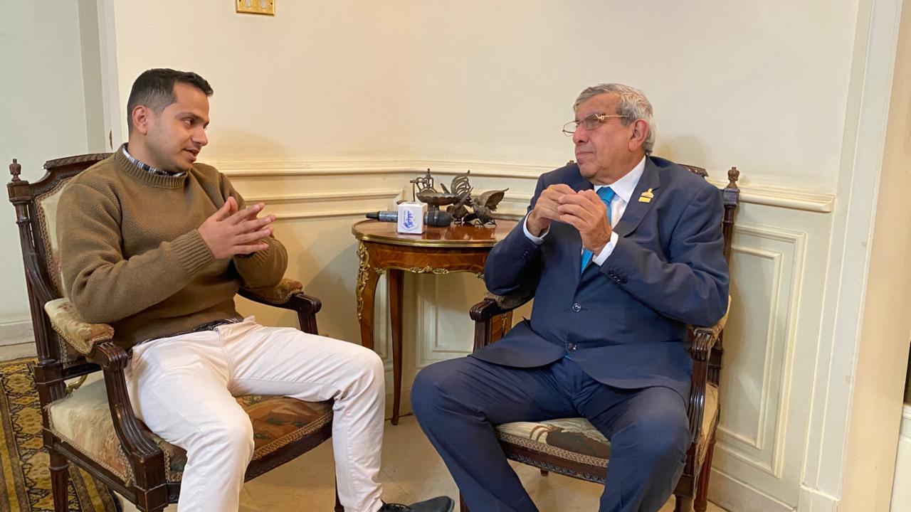 %D8%AD%D9%88%D8%A7%D8%B1%204_641_064222.