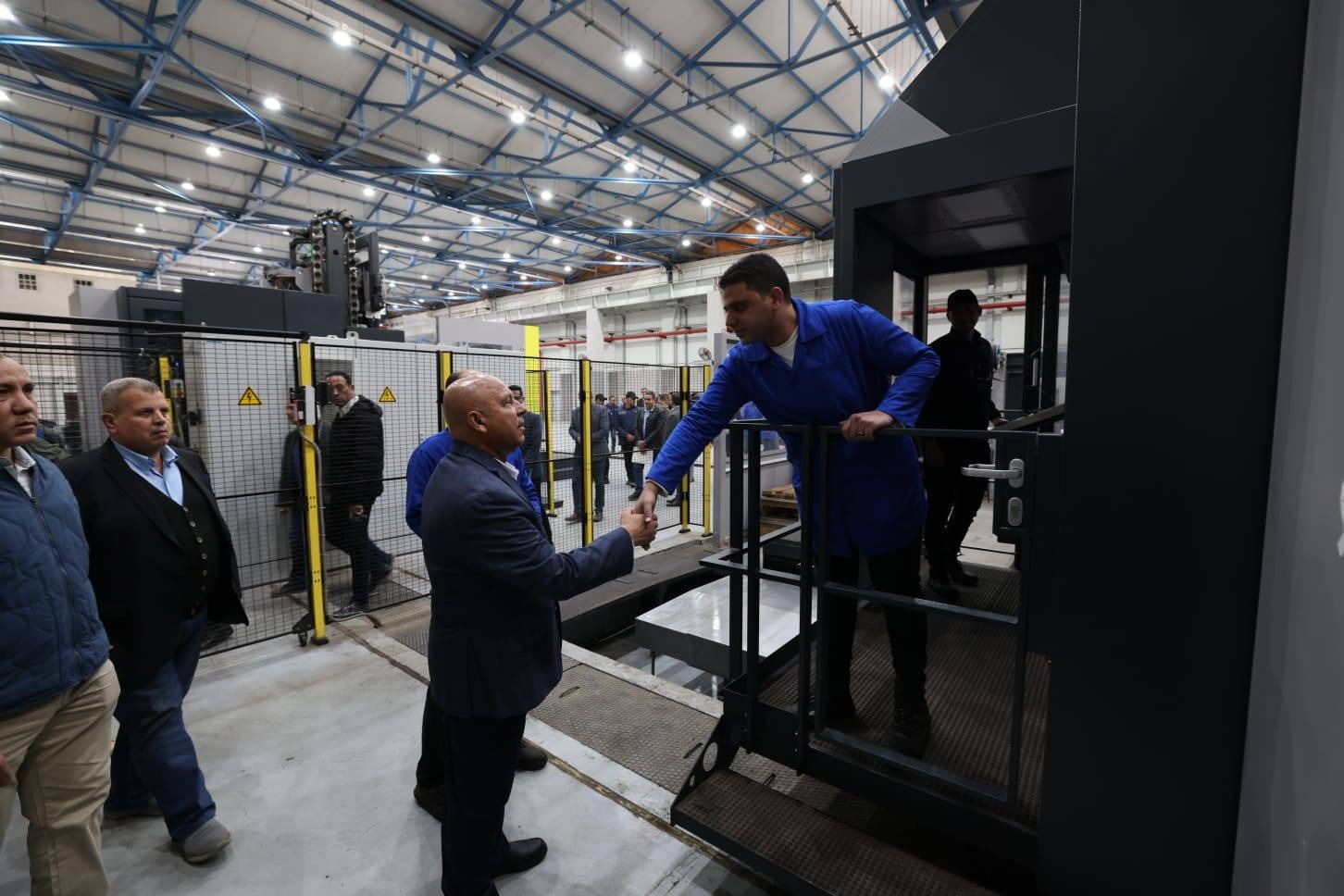 %D8%A7%D9%84%D9%86%D9%82%D9%84%203_748_1