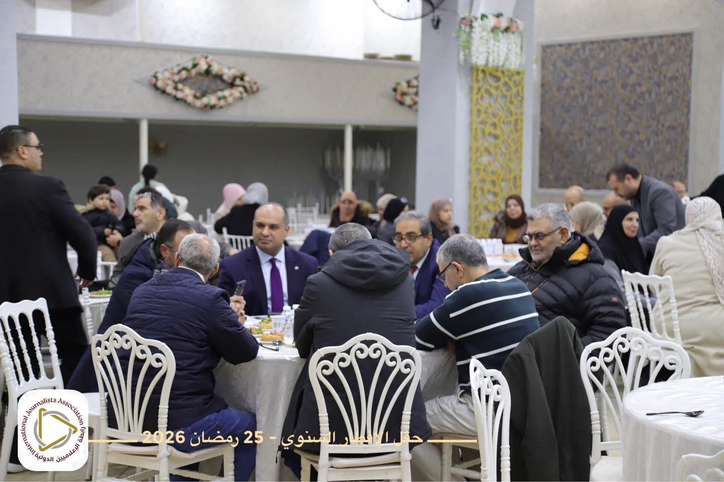 موائد الإخوان في الخارج