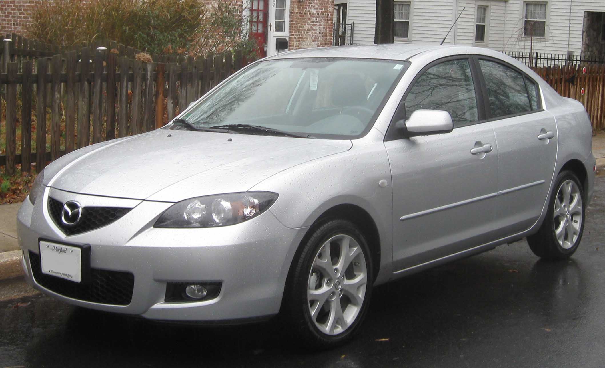2007-2009_Mazda_3_se_638_104655.jpg